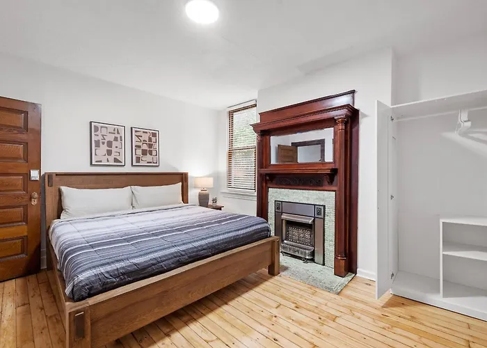 Homestay Oakland, !b Stylish And Quiet Private Bedroom With Shared Bathroom