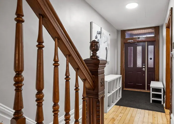 Homestay Oakland, !b Stylish And Quiet Private Bedroom With Shared Bathroom